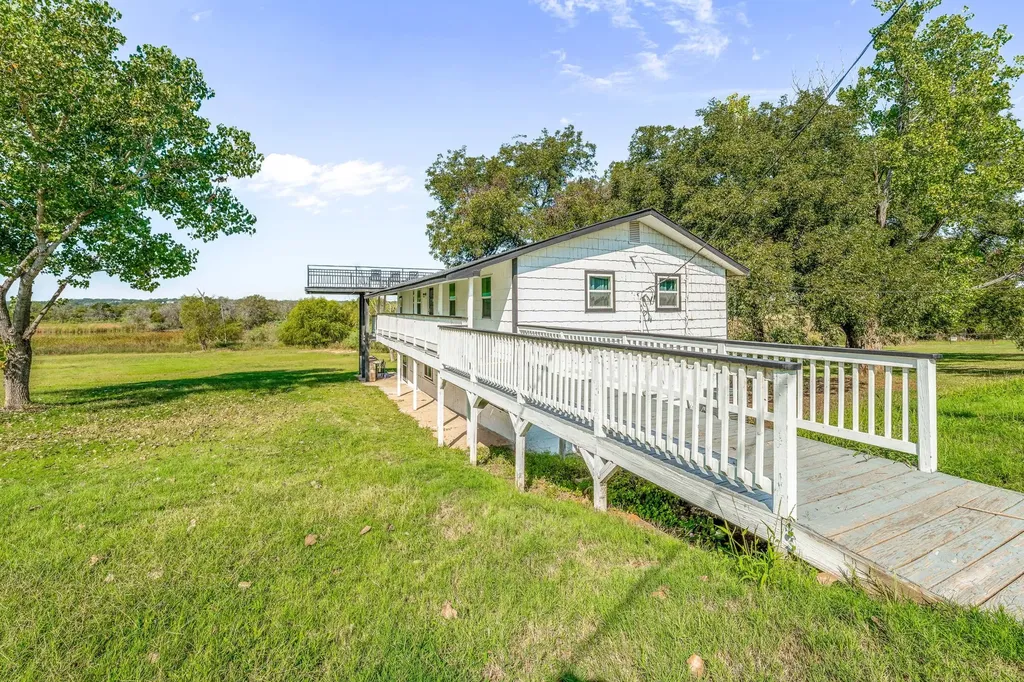 2520 Long Creek Granbury TX 76049