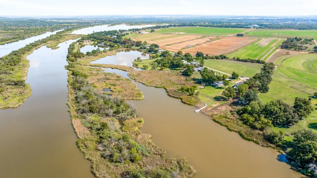 2520 Long Creek Granbury TX 76049