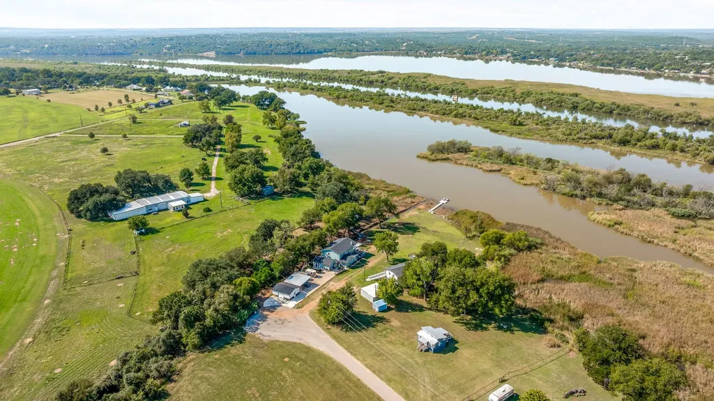 2520 Long Creek Granbury TX 76049