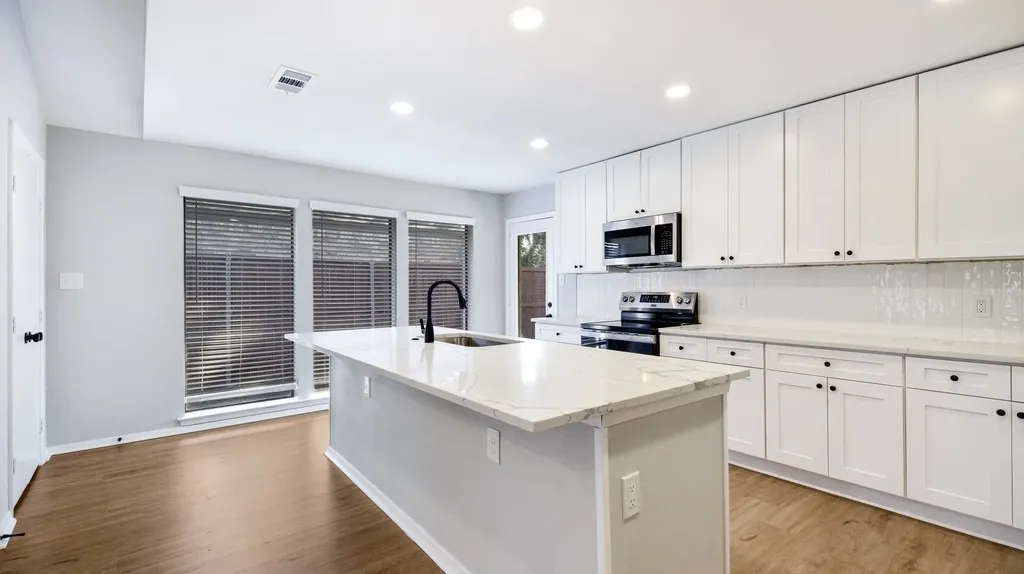 7308 Arbor Oaks Drive Dallas TX 75248