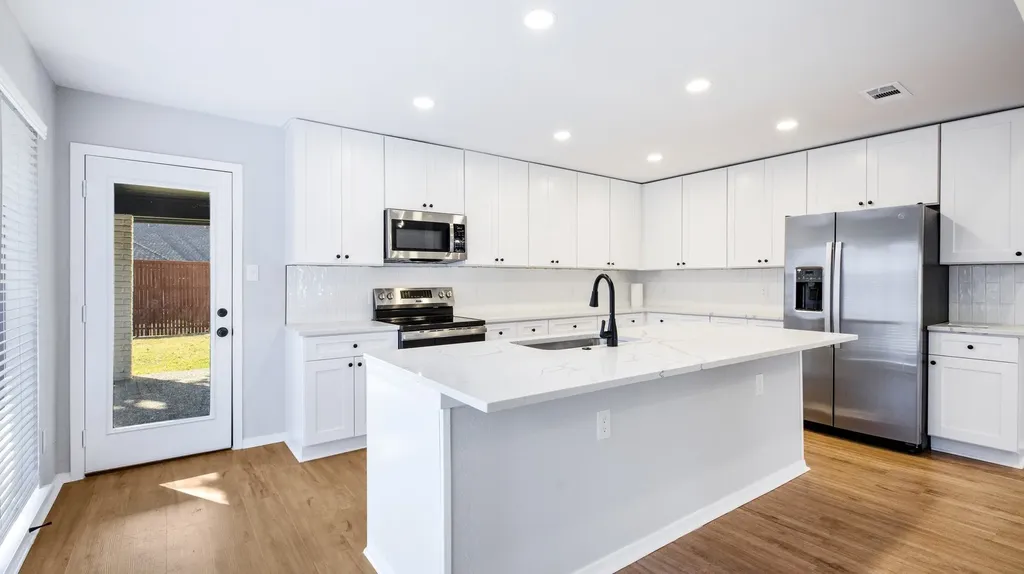 7308 Arbor Oaks Drive Dallas TX 75248