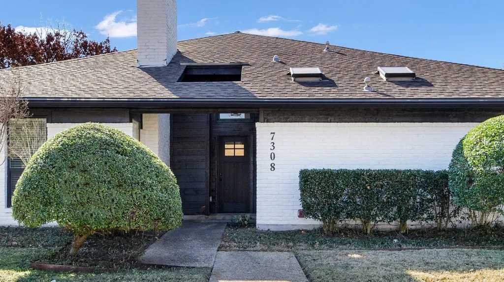 7308 Arbor Oaks Drive Dallas TX 75248