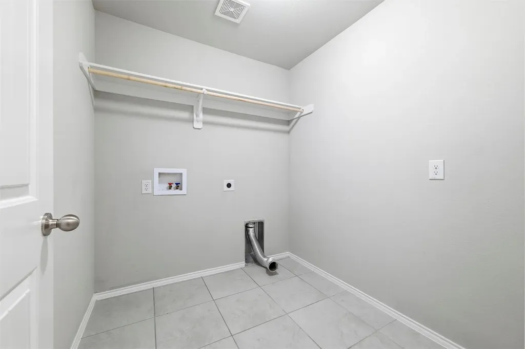 104 Cadyn Drive Keene TX 76059