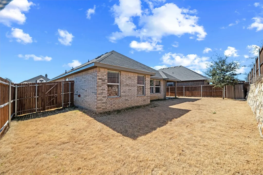 104 Cadyn Drive Keene TX 76059