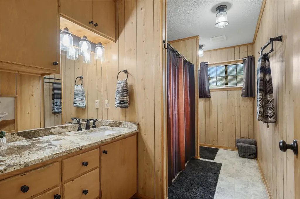10929 County Road 41 Tyler TX 75706