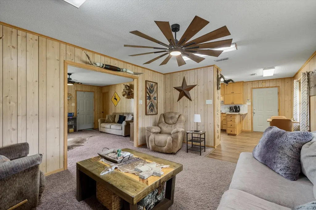 10929 County Road 41 Tyler TX 75706