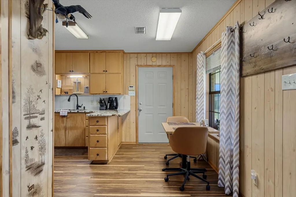10929 County Road 41 Tyler TX 75706