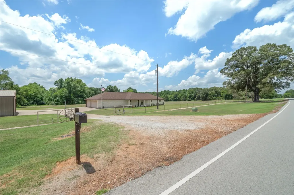 10929 County Road 41 Tyler TX 75706