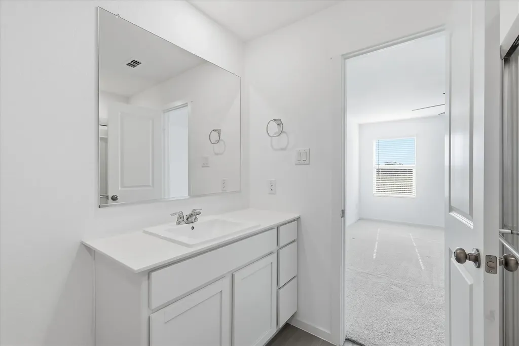 7114 Amber Barn Avenue Pilot Point TX 76258