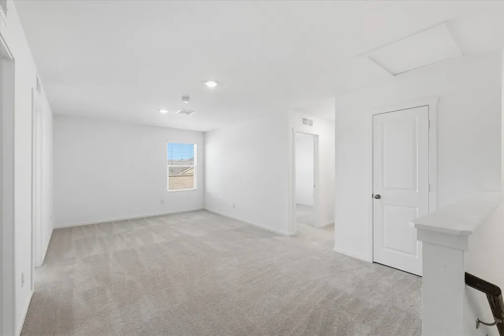 7114 Amber Barn Avenue Pilot Point TX 76258