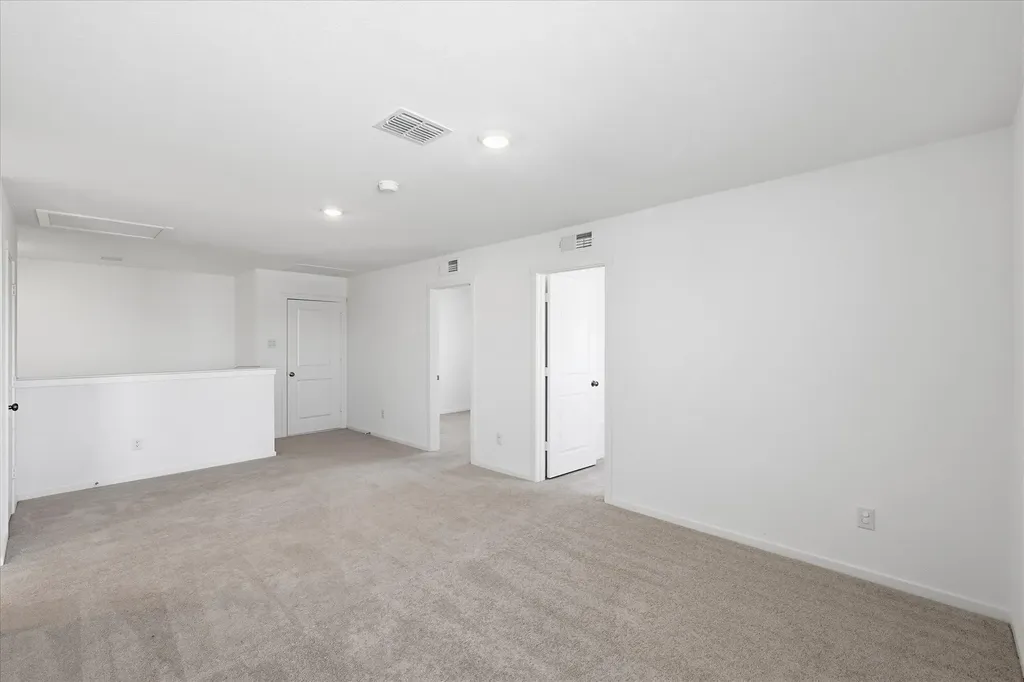 7114 Amber Barn Avenue Pilot Point TX 76258