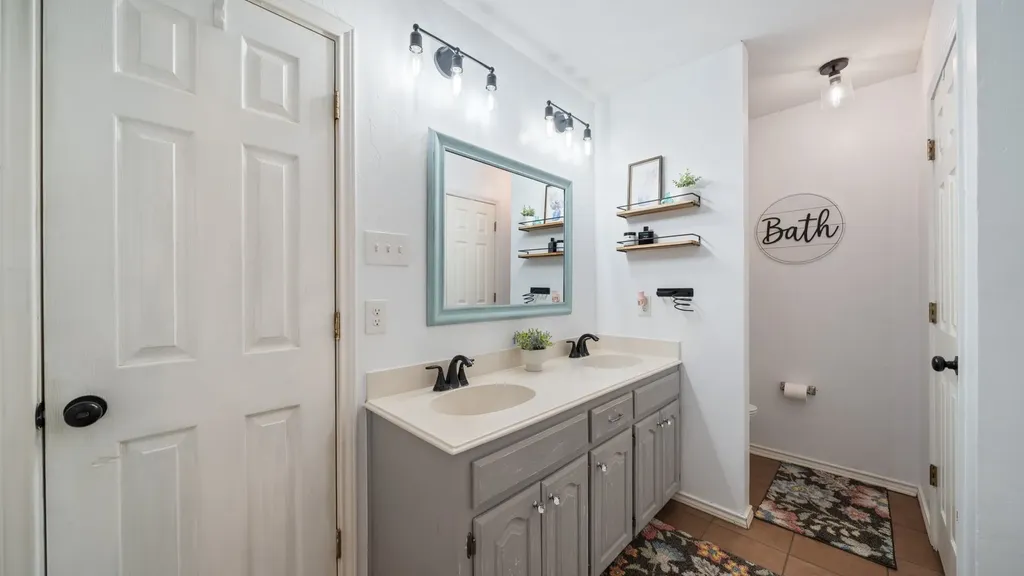 208 Country View Lane Crandall TX 75114