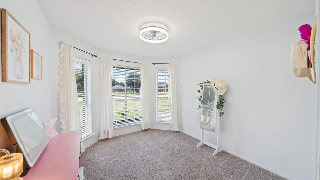 208 Country View Lane Crandall TX 75114