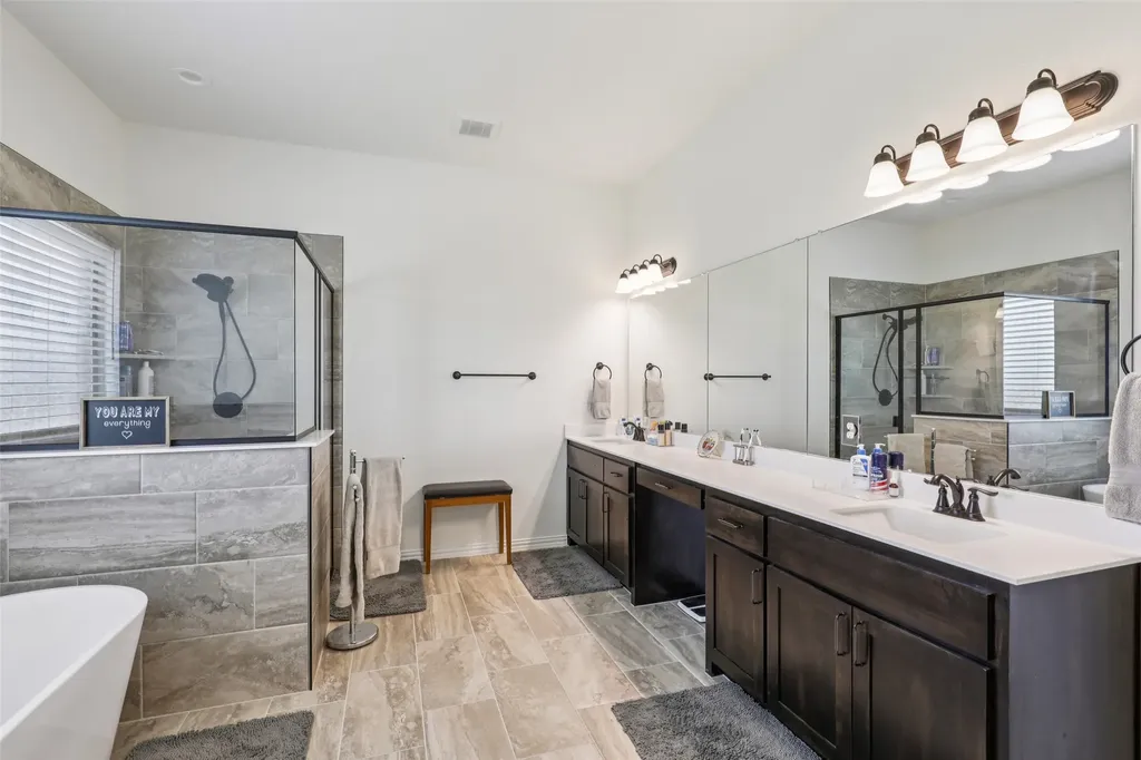 430 Solo Ridge Drive Waxahachie TX 75167