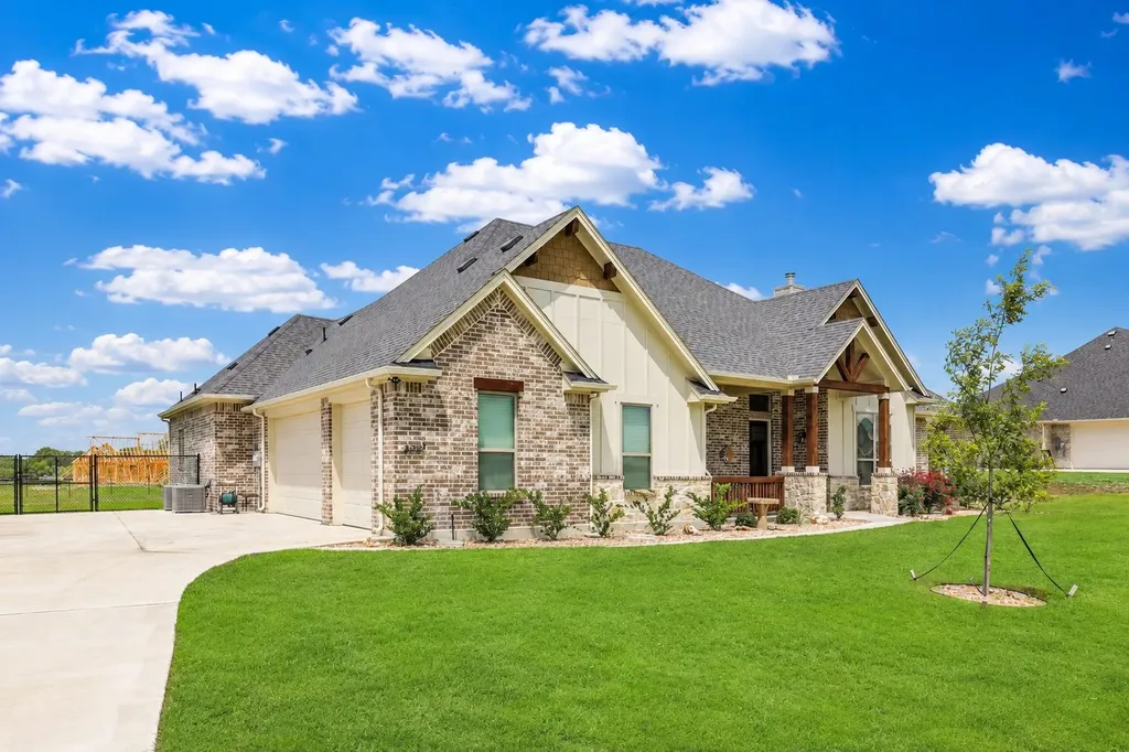 430 Solo Ridge Drive Waxahachie TX 75167