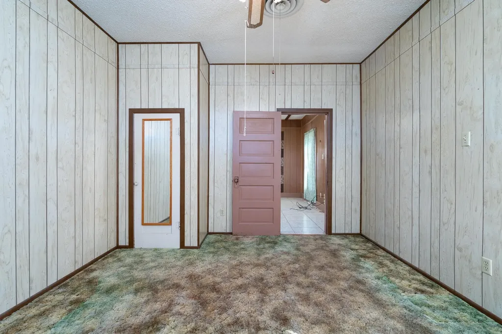 403 N Plano Avenue Blackwell TX 79506