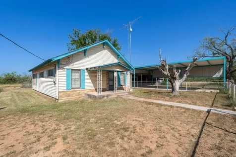 403 N Plano Avenue Blackwell TX 79506
