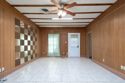 403 N Plano Avenue Blackwell TX 79506
