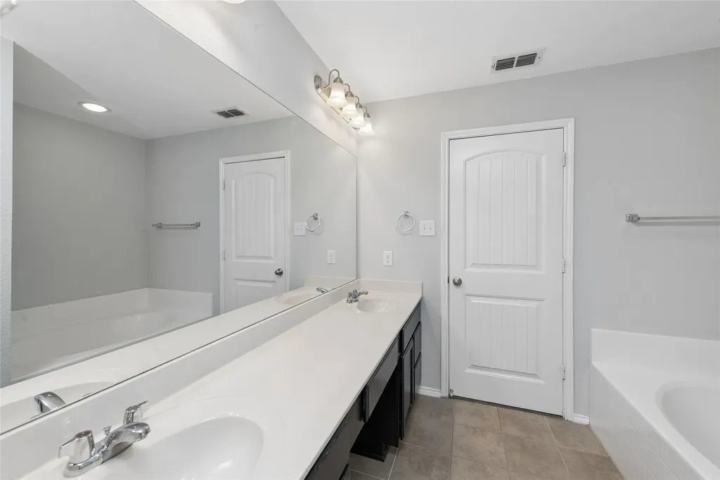 1009 Providence Boulevard Providence Village TX 76227
