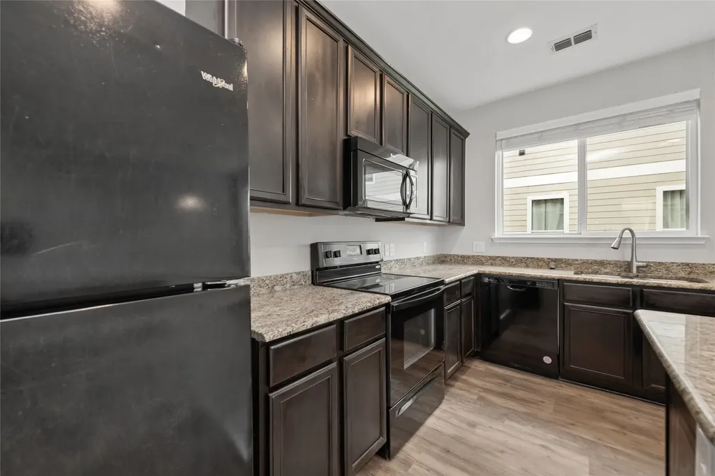 1009 Providence Boulevard Providence Village TX 76227