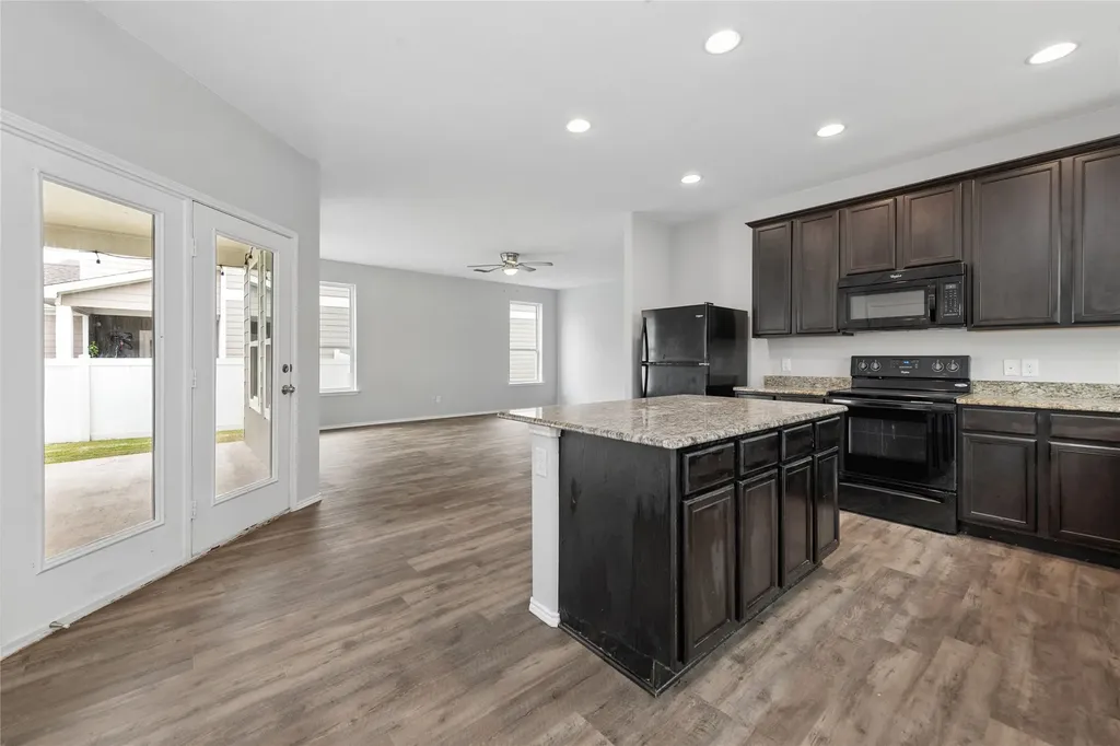 1009 Providence Boulevard Providence Village TX 76227