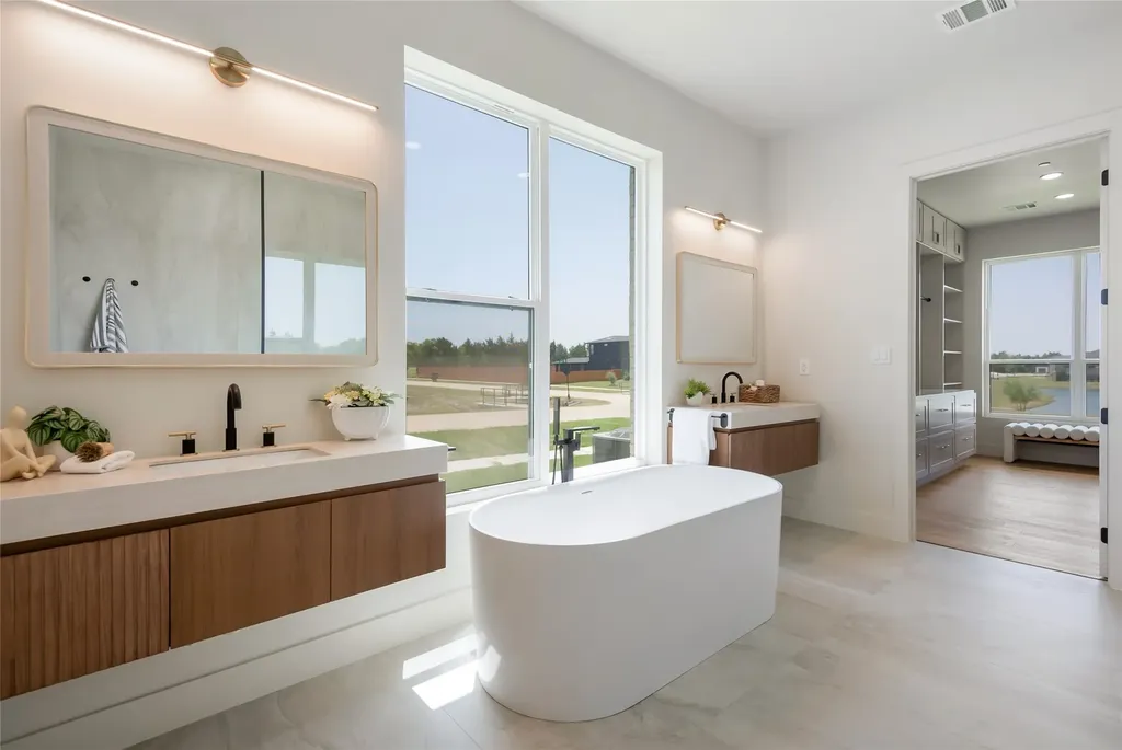349 Valley Trail Red Oak TX 75154