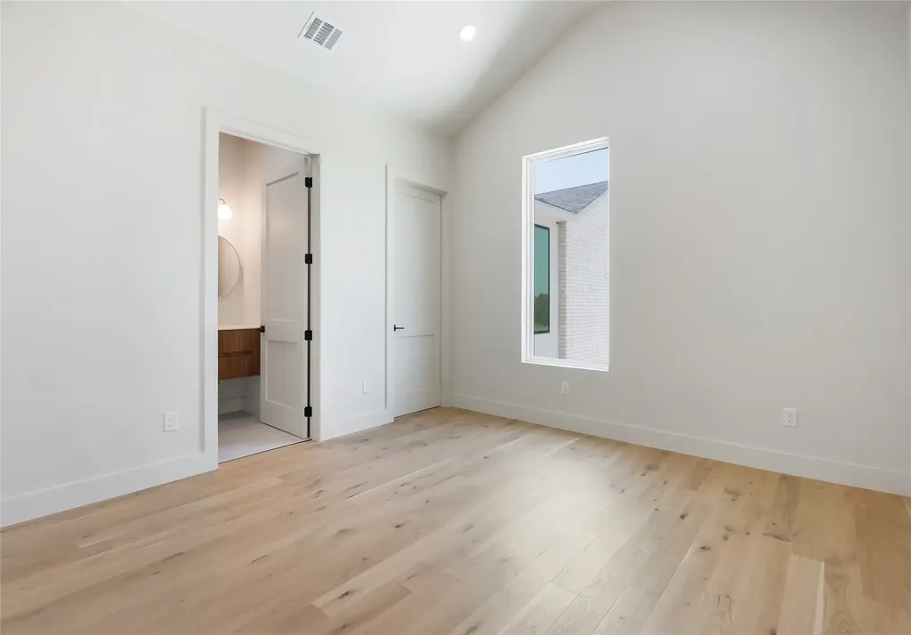 349 Valley Trail Red Oak TX 75154