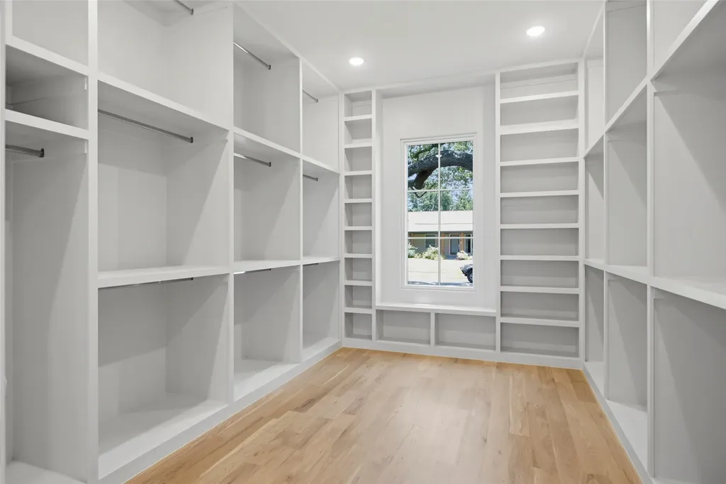7033 Chantilly Lane Dallas TX 75214