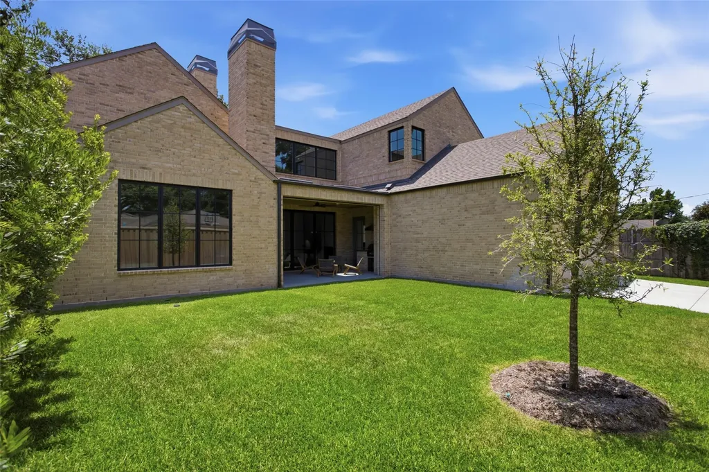 7033 Chantilly Lane Dallas TX 75214