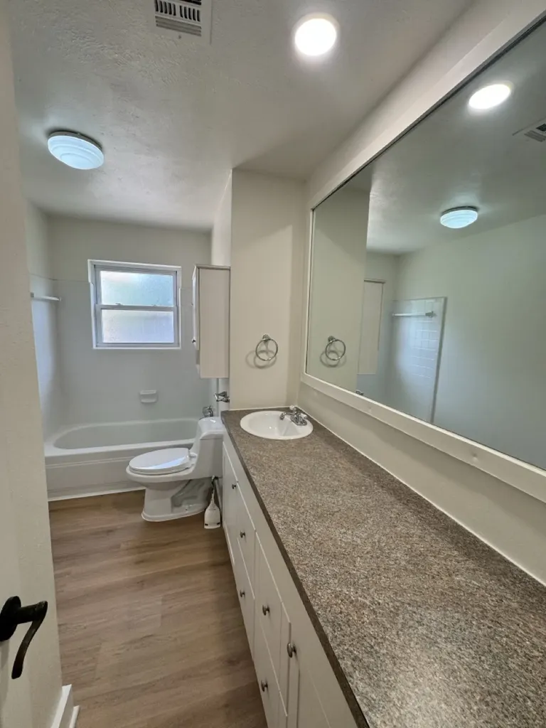 704 Chisholm Trail Denton TX 76209