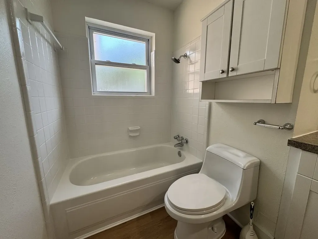 704 Chisholm Trail Denton TX 76209