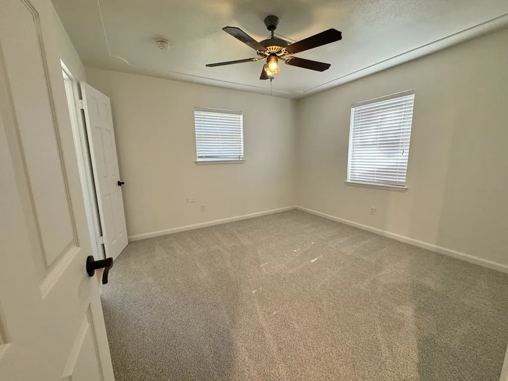 704 Chisholm Trail Denton TX 76209