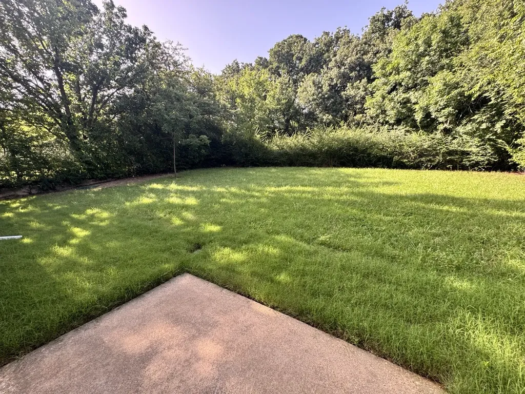 704 Chisholm Trail Denton TX 76209
