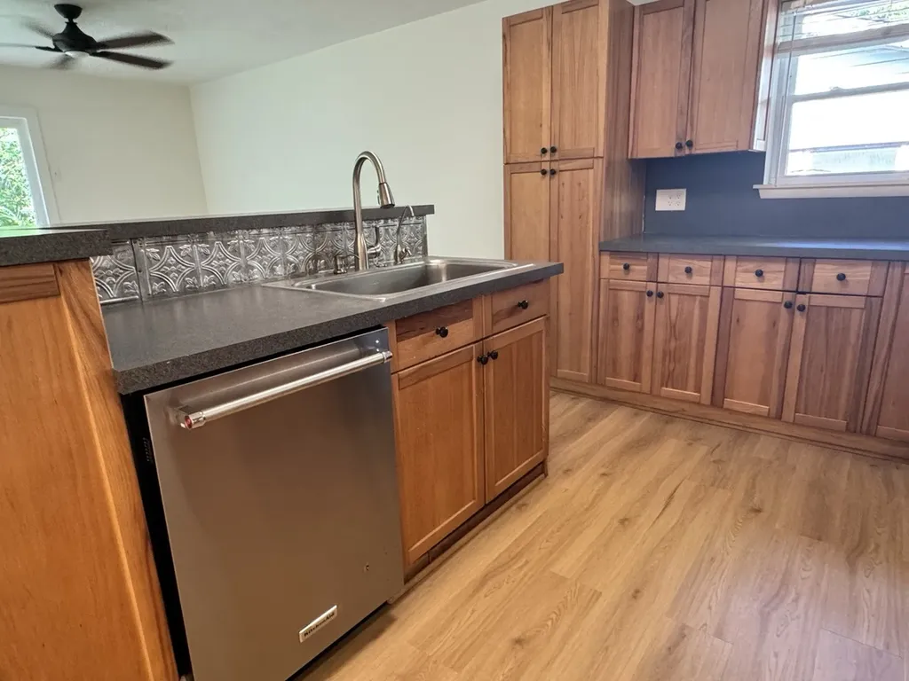 704 Chisholm Trail Denton TX 76209