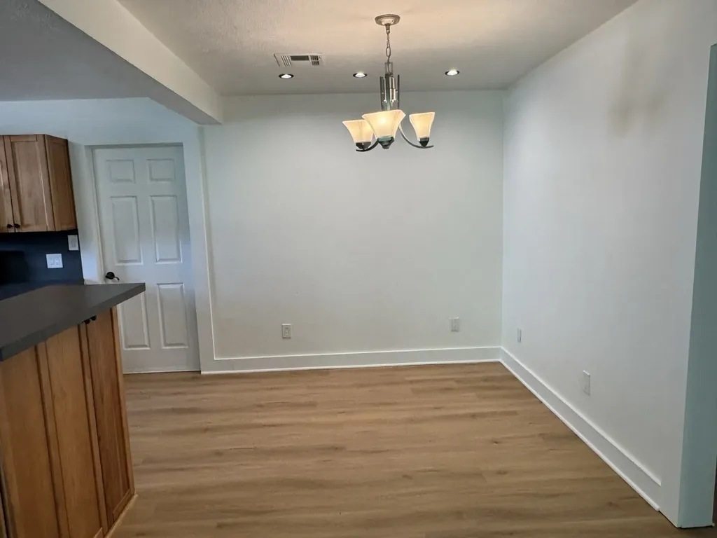 704 Chisholm Trail Denton TX 76209