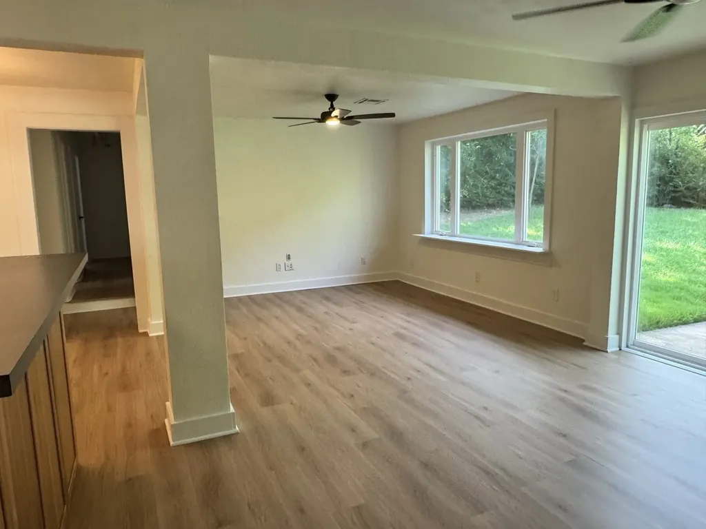 704 Chisholm Trail Denton TX 76209