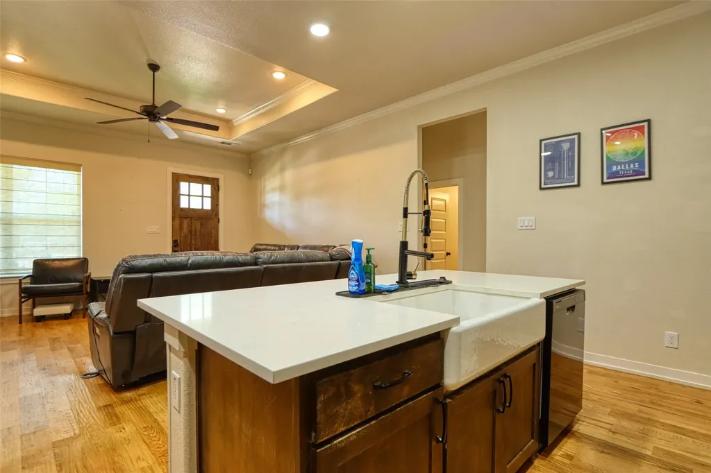 225 E 5th Street Ferris TX 75125