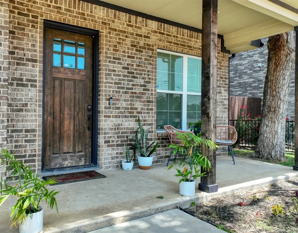 225 E 5th Street Ferris TX 75125