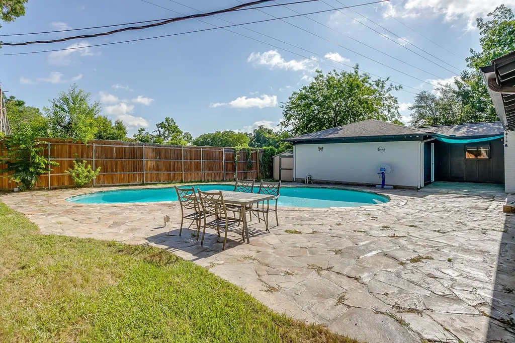 6400 Winn Street Fort Worth TX 76133