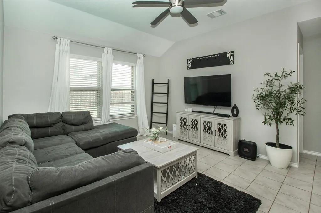 2314 Pontotoc Drive Forney TX 75126