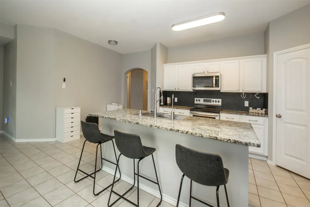 2314 Pontotoc Drive Forney TX 75126