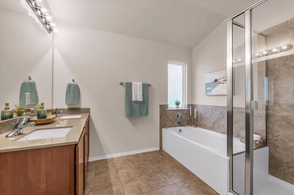 6505 Burling Street Waco TX 76712