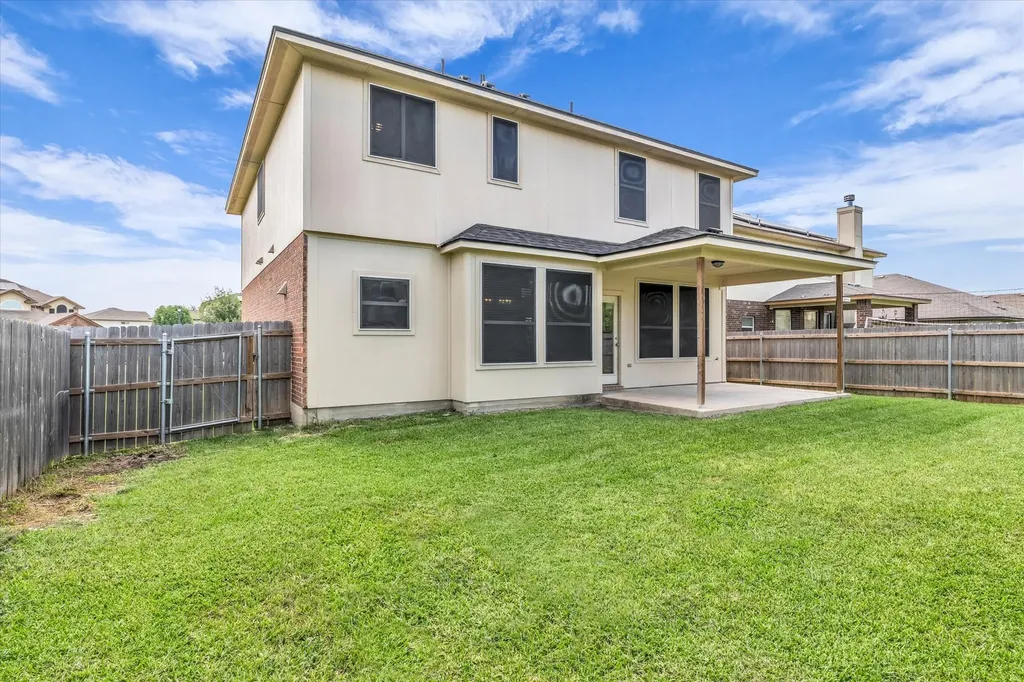 6505 Burling Street Waco TX 76712