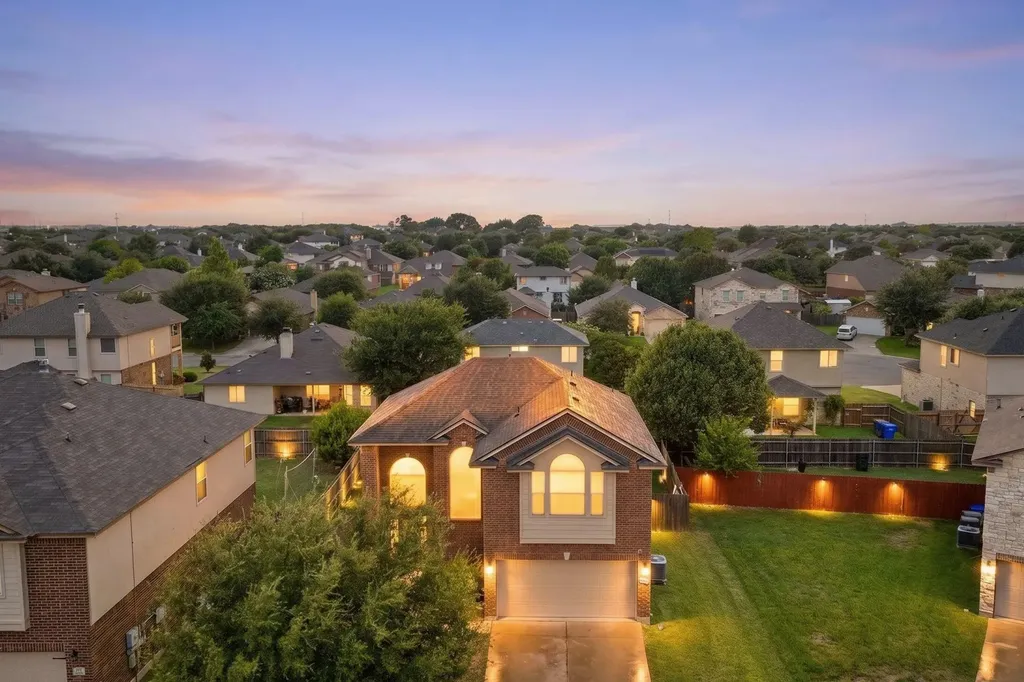 6505 Burling Street Waco TX 76712