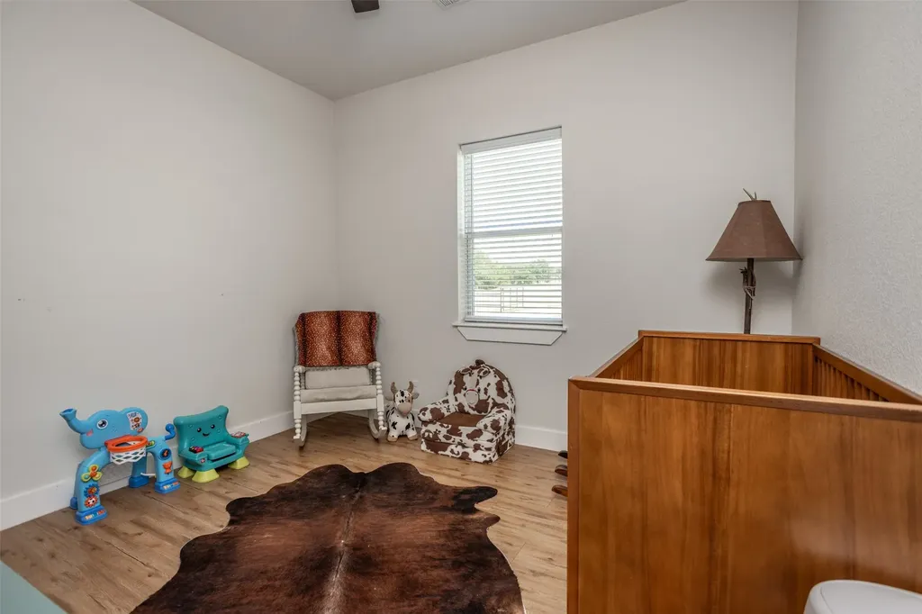405 County Road 156 Whitesboro TX 76273