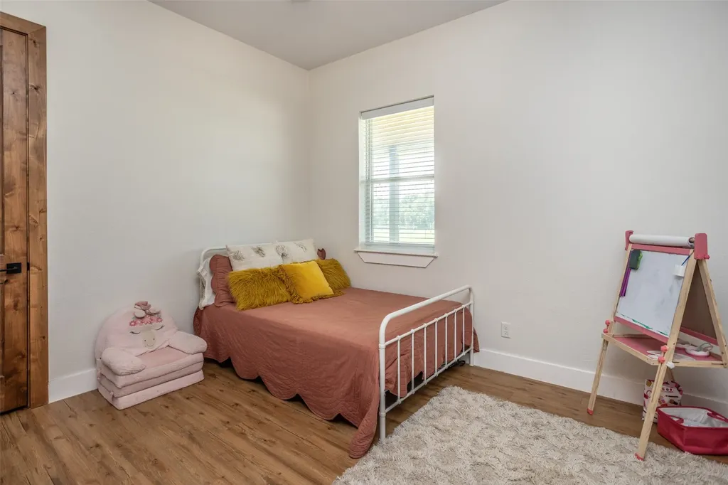 405 County Road 156 Whitesboro TX 76273
