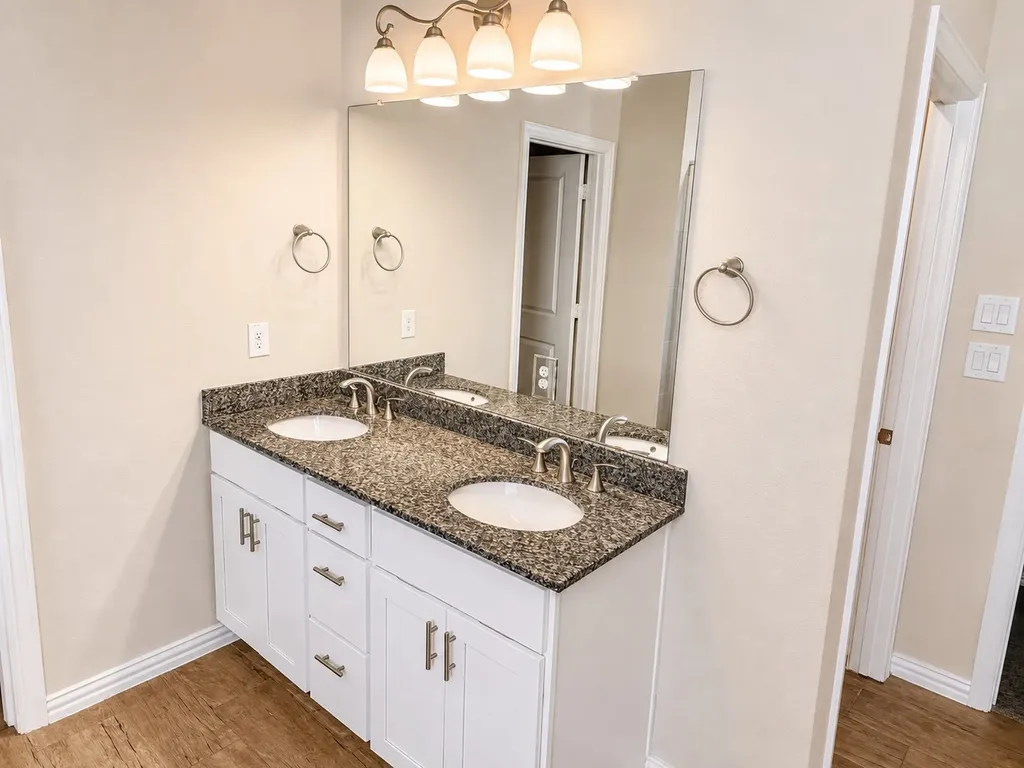 136 Bowling Green Avenue Red Oak TX 75154