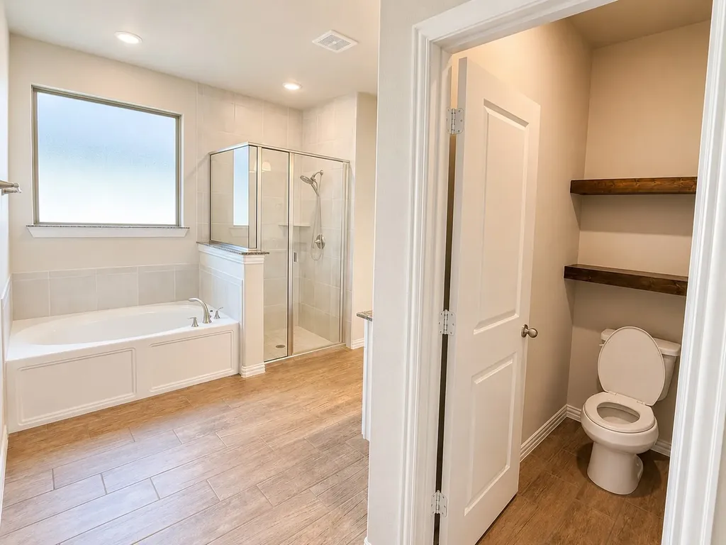 136 Bowling Green Avenue Red Oak TX 75154