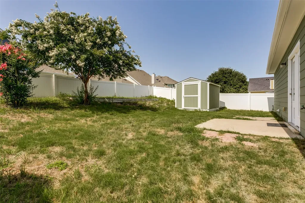 9128 Greene Drive Providence Village TX 76227