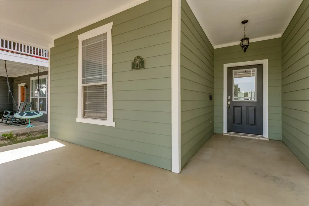 9128 Greene Drive Providence Village TX 76227
